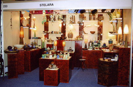 Stelara's boot at the AMFAR gft show of Jan. 2007 at WTC mexico, Stand de stelara durante el show de Enero de 200t de AMFAR expo regalo en el WTC Cd. de M�xico