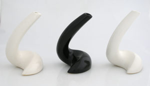new finger for one flower vase in B & W, nuevos florero un dedo para una flor en B y N